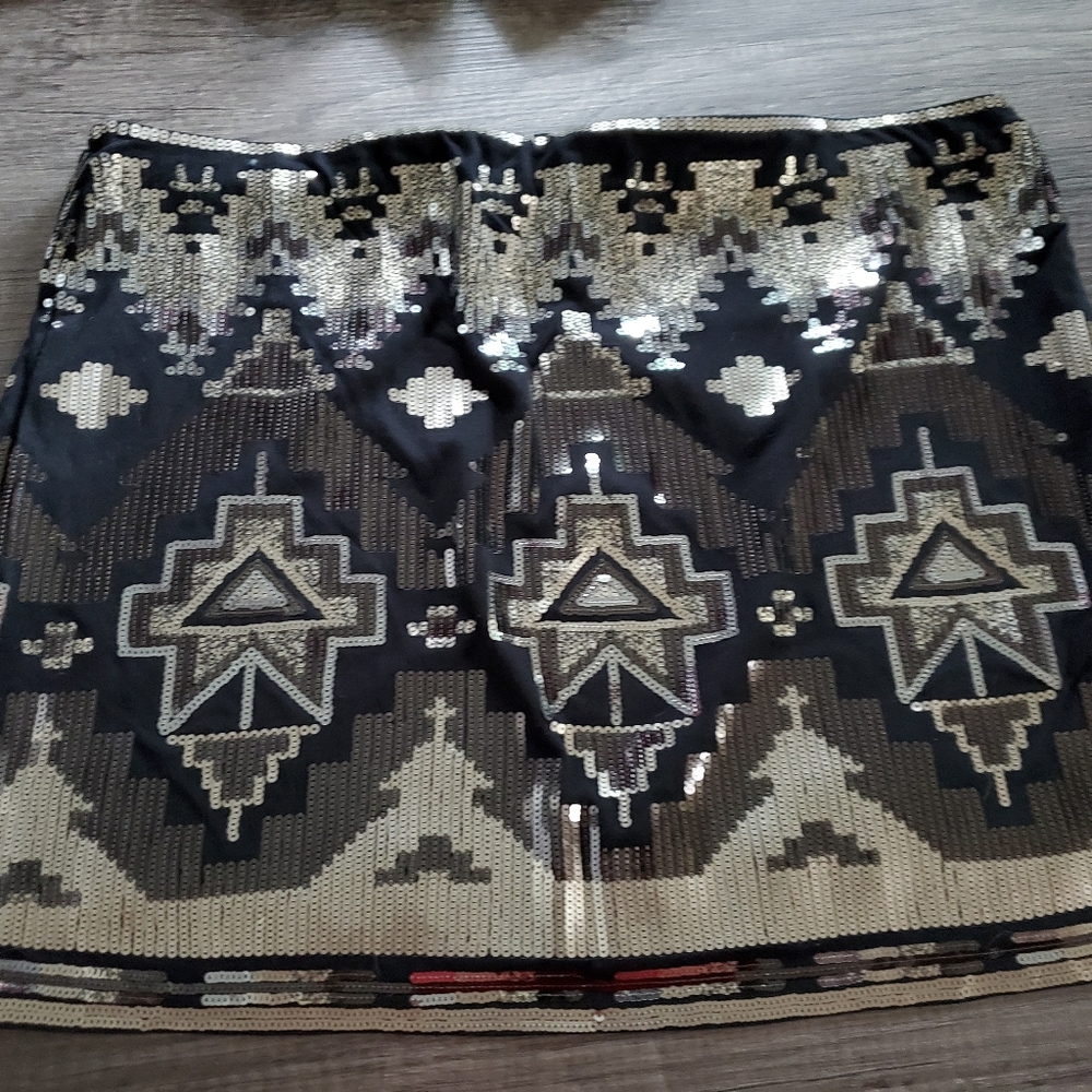 Express fashion skirt
